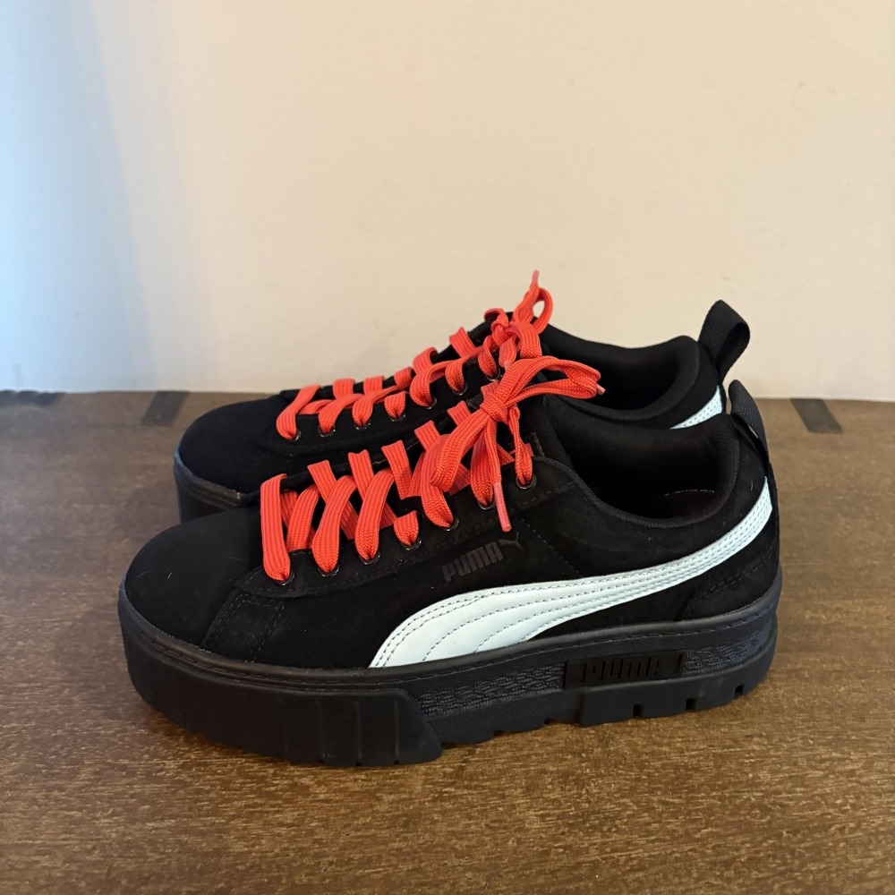 Puma Shoes Womens Size 7 Black Suede Platform Butterfly Sneakers 387294-05